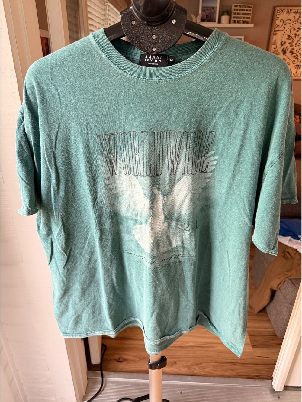 MAN Green Graphic T-Shirt Men Medium Worldwide Print